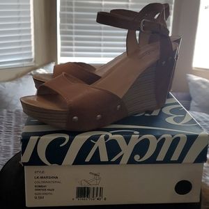 New Lucky Brand Sandals